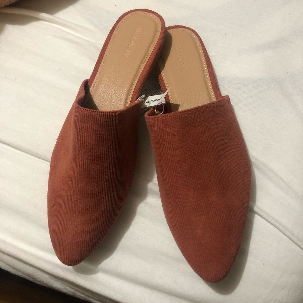 MUST GO: Old Navy NWT